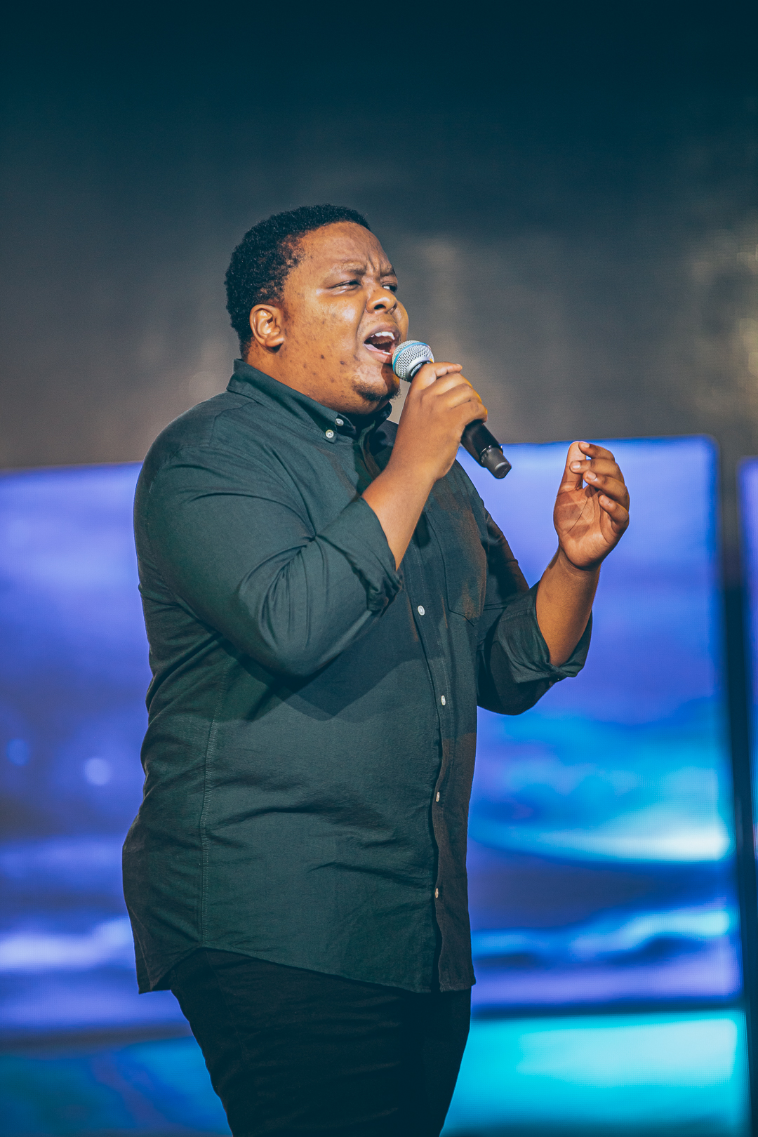 Ngeke Ng'suke kuwe (Live) [feat. Oncemore Six]